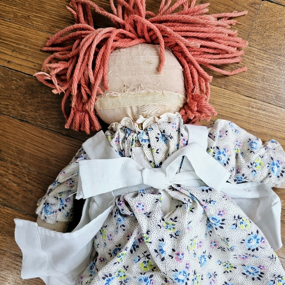 Antique Raggedy Anne Doll - Picture 4 of 8